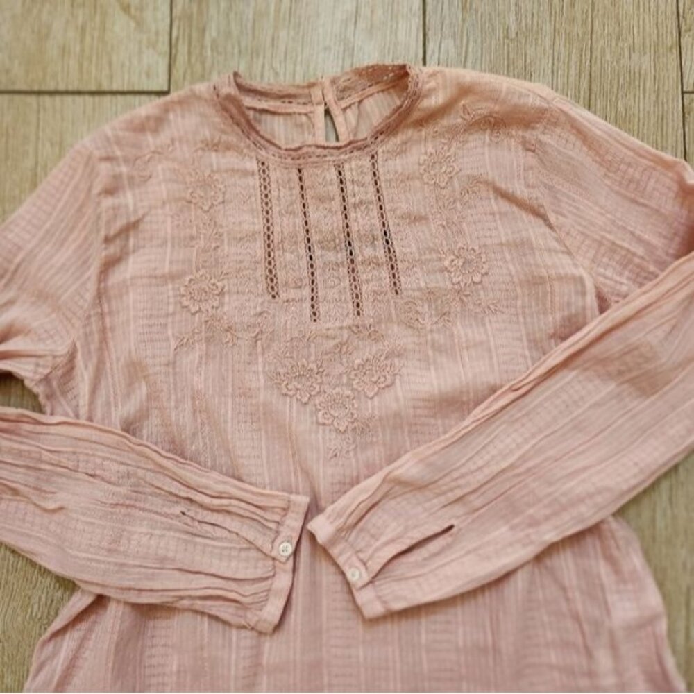Abercrombie & Fitch Mock Neck Lace Blouse size XS - Picture 9 of 11
